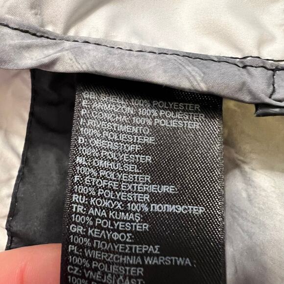 The North Face Windwall Jacket Womens Medium Black Gray Light Windbreaker - Picture 9 of 10